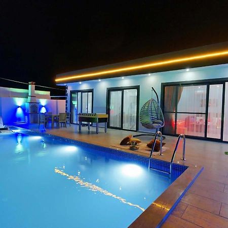 Villa Elif Uezuemlue Kaş Esterno foto