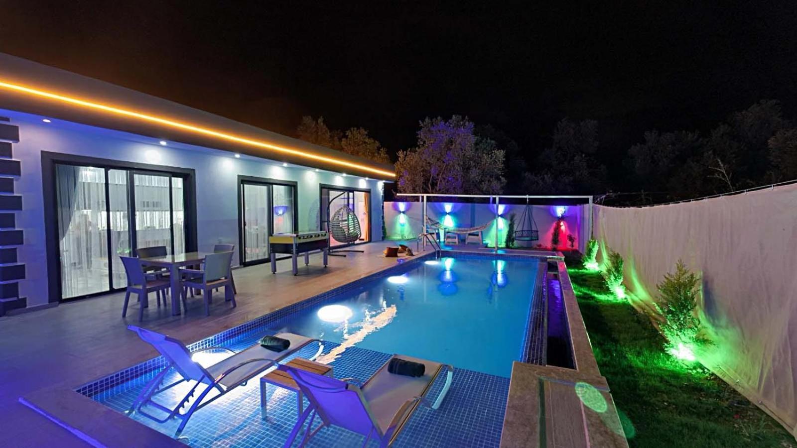 Villa Elif Uezuemlue Kaş Esterno foto